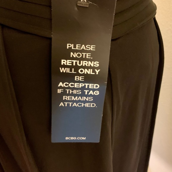 NWT PERFECT LITTLE BLACK DRESS. SEXY, SWEET & FEMININE🌹 - Picture 8 of 8